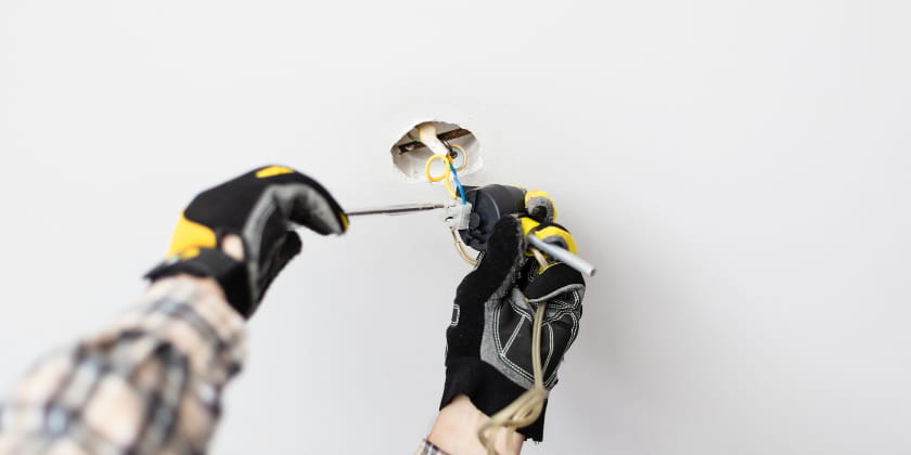 Need Home structured cabling Service, Get in Touch with Whitehats